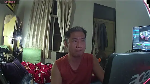 YuHsuant online show from March 11, 6:41 pm