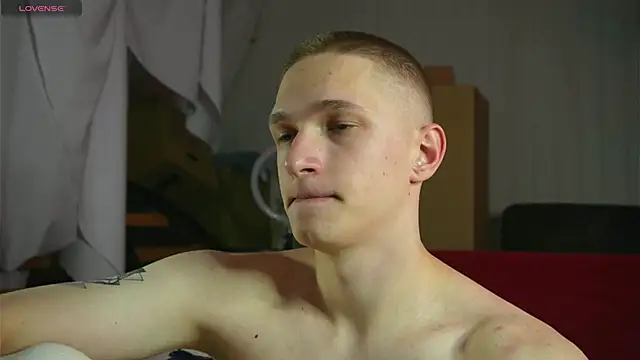 dustyn fox online show from February 13, 2:20 pm