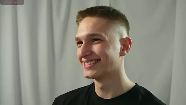 dustyn fox online show from January 10, 2:13 pm