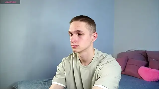 dustyn fox online show from February 27, 7:04 pm