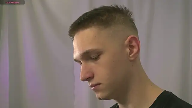 dustyn fox online show from December 13, 2:16 pm