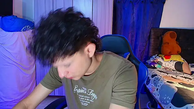 Nathan Bluee online show from February 12, 5:19 pm