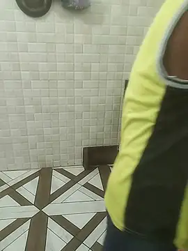 desihulk90 online show from September 18, 5:31 am