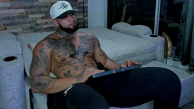 zaiin diesel online show from January 9, 11:13 pm