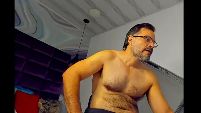 SbasTone Muscle online show from January 9, 12:30 pm