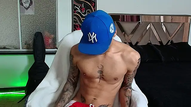 Damon  333 online show from September 30, 5:27 pm