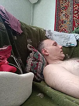 Pineapple04 online show from June 1, 7:41 am