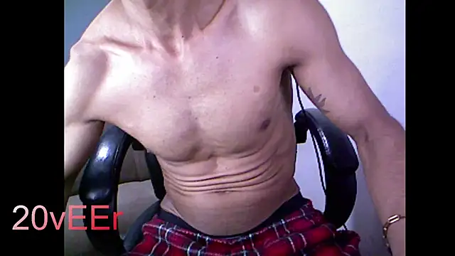 20vEEr online show from September 22, 8:08 pm