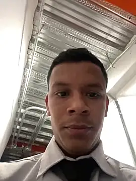 Onel9701 online show from February 22, 1:45 pm