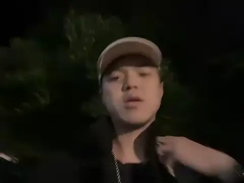 TheDarkPrix online show from October 28, 3:36 pm