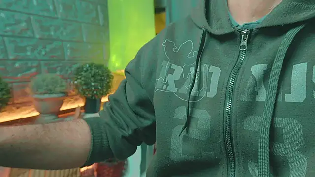 alex-volo online show from March 18, 7:01 am