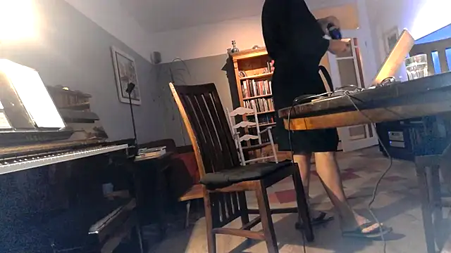 RolfS online show from April 13, 9:59 pm