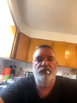 Frenchpoo online show from October 31, 4:54 pm