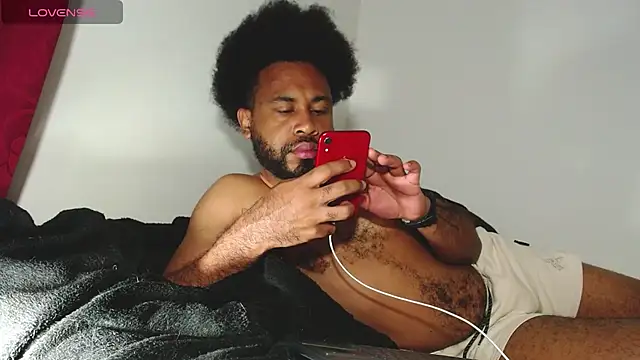 KaelMoreau online show from January 29, 7:15 am