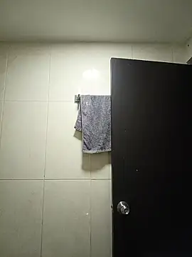 KaelMoreau online show from November 28, 8:16 am