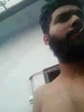 ModestZucchini65 online show from March 4, 5:03 am