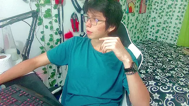 Andy gray online show from February 21, 1:34 pm