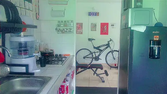 Andy gray online show from April 9, 3:40 pm