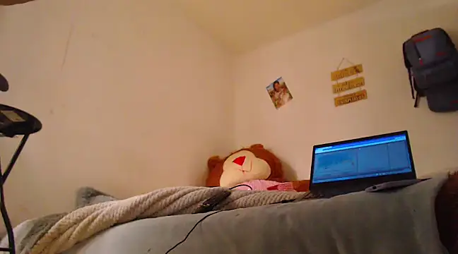 JossCollinss online show from February 8, 6:22 pm