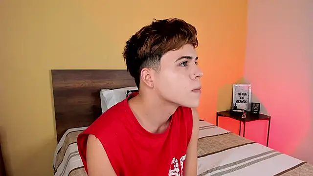 justinbiler online show from January 13, 12:24 pm