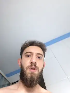 jorgeeetee18 online show from June 1, 1:06 am