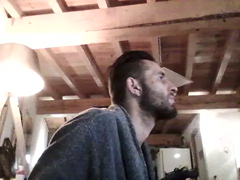 Bigkisslove online show from February 8, 5:24 am