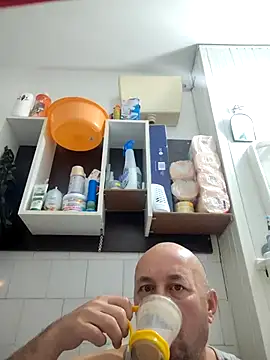 intx800 online show from November 3, 3:21 am