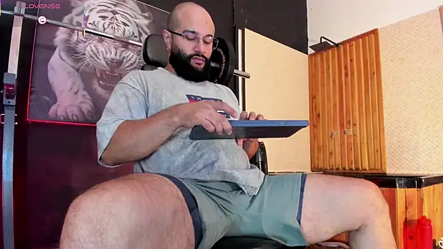 Luke  09 online show from May 28, 10:46 am