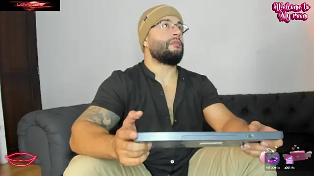 Luke  09 online show from January 9, 12:41 pm