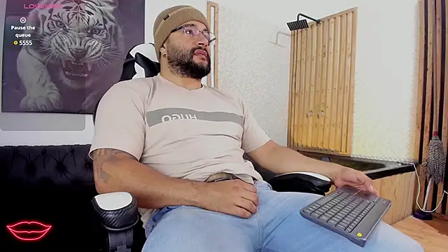 Luke  09 online show from February 24, 11:54 am