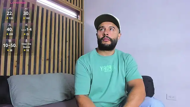 Luke  09 online show from December 15, 12:38 pm