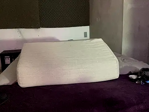 thesummerboy online show from September 15, 2:47 am