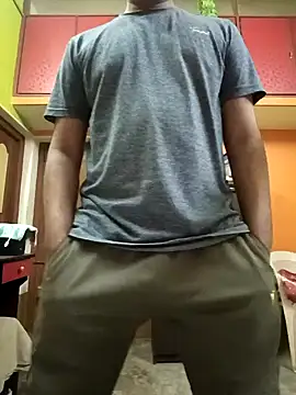 Snapshot of RohanBig chatting on December 7, 6:15 pm RohanBig online show from December 7, 6:15 pm