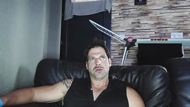 XxBigboybandxX online show from September 28, 4:16 pm