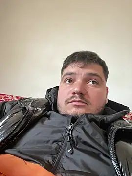 nik99xxx online show from April 16, 8:25 am