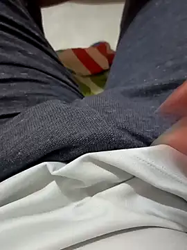 beautiful hands  online show from January 30, 4:24 pm