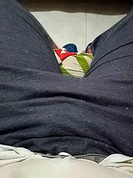 beautiful hands  online show from February 25, 6:47 am