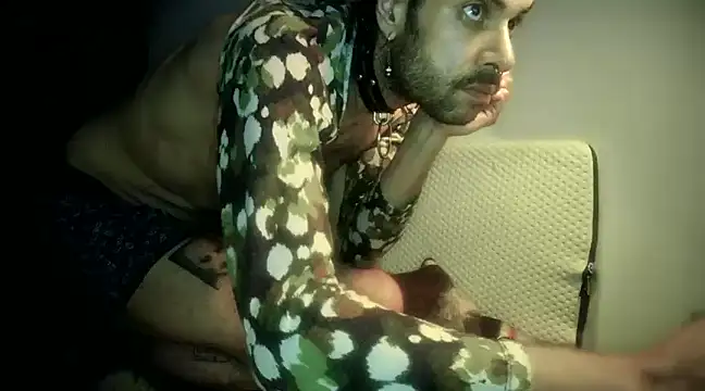 P4RtYBOII92 online show from February 27, 12:41 am