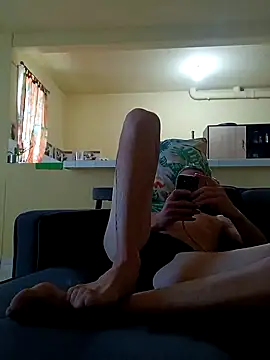 Snapshot of chris_sbh chatting on February 8, 5:18 pm chris sbh online show from February 8, 5:18 pm