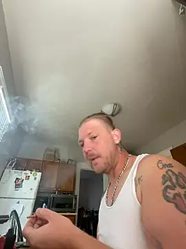 Mcpussypounder211 online show from June 1, 12:05 pm