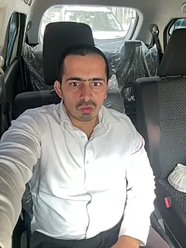 shivani0999 online show from February 20, 10:06 am