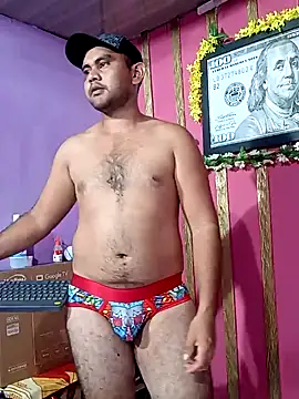 travieso2893 online show from January 23, 11:37 pm