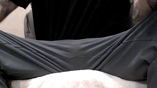 JohnnyKorrupt  online show from October 24, 9:33 am