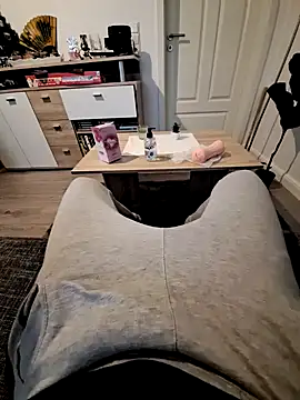 Kevindauerhorny online show from February 1, 3:28 pm