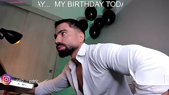 edrick walton1 online show from February 4, 10:21 am