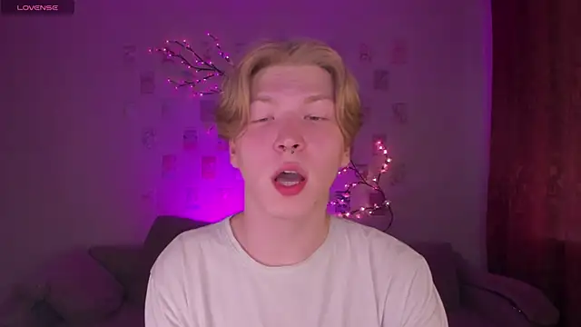 TheMikeSever online show from July 19, 2:39 am
