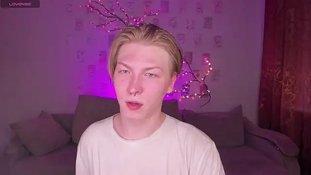 TheMikeSever online show from July 30, 2:33 am