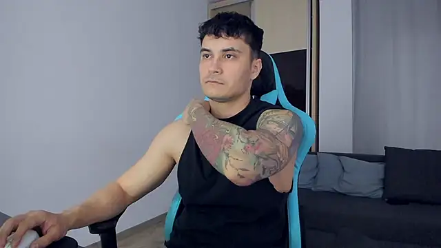 MatMalonne online show from December 25, 10:17 am