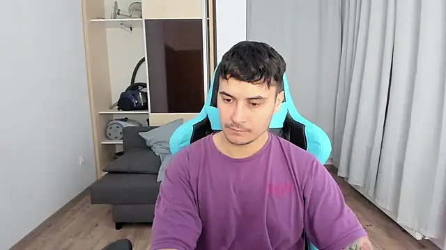 MatMalonne online show from December 19, 4:15 pm