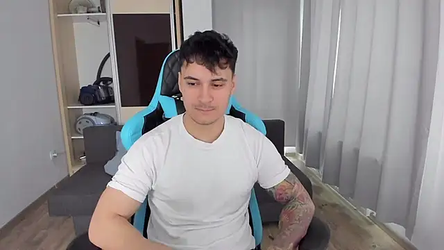 MatMalonne online show from February 12, 7:02 am